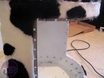 Tonkputer by Nev@Lehmä Cow-ling