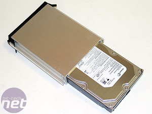 Arctic Cooling Silentium T1 Hard drive mounting