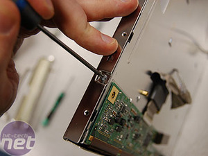 How CRT and LCD monitors work LCD disassembly 2