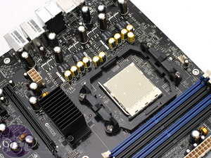 nForce 590 SLI: Foxconn C51XEM2AA The Board