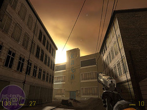 Liveblogging HL2: Episode One Crowbar baby!