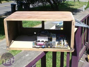 Mod of the Month - June 2007 Tube Radio PC
