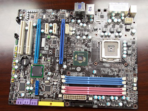 Early Look: MSI's P45 & nForce 780a mobos MSI P45 Platinum