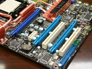 Early Look: MSI's P45 & nForce 780a mobos MSI K9N2 Diamond