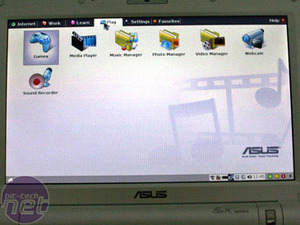 Unboxing the Asus Eee PC 900 More Pictures!