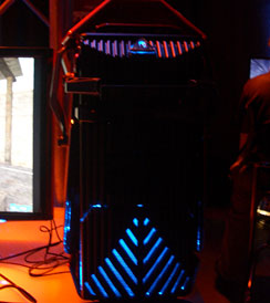 First Look: Acer Aspire Predator Gaming PC Getting Up Close