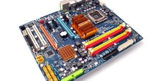 Gigabyte GA-EP45-DS3R