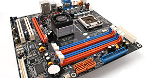 Zotac's GeForce 9300 (MCP7a) Motherboard