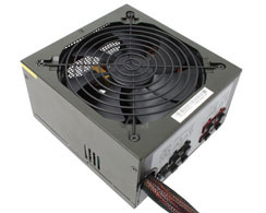 In-Win Commander 750W PSU Commanding Your Power From Wall to ATX Plug!