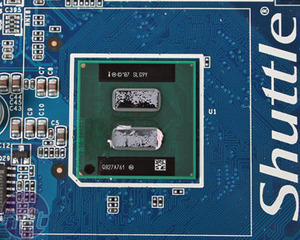 Shuttle X27-D Atom dual-core barebones SFF Adding Wireless - the PN20 is modded to fit