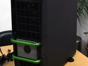 Computex 2009: Hardware Preview In-Win Maelstrom and mini-ITX cases