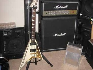 Mod of the Month - July 2009 Project: Marshall Amp