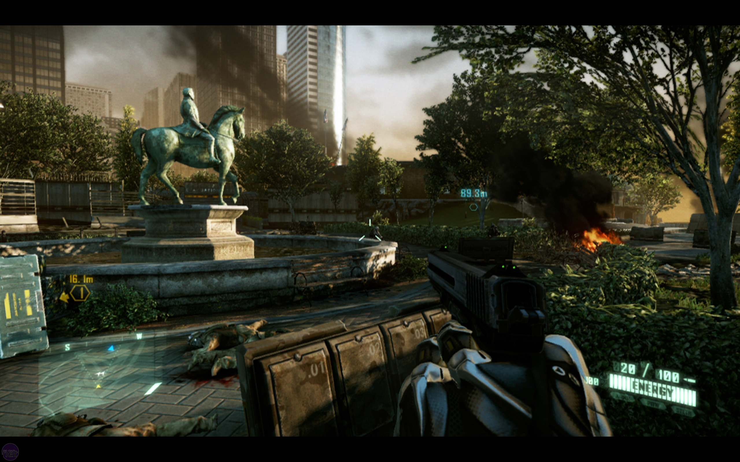 Left to Right: Crysis 2 on Extreme, Very High and High PC graphics and Xbox 360 - Click to Enlarge