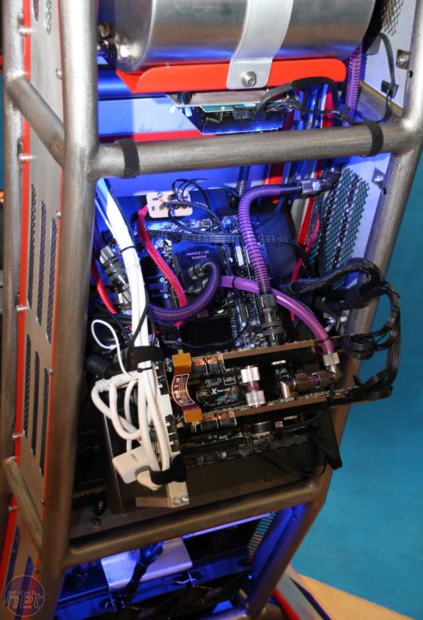 *Bit-tech Mod of the Year 2014 In Association With Corsair BenChair by Ironknocker 
