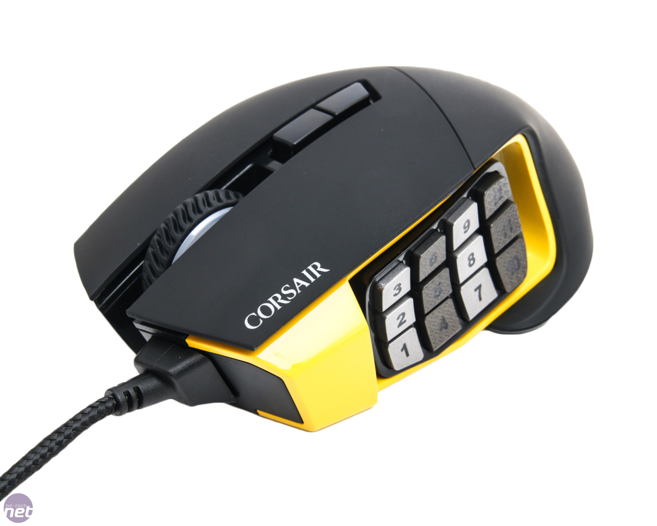 Corsair Scimitar RGB Gaming Mouse Review