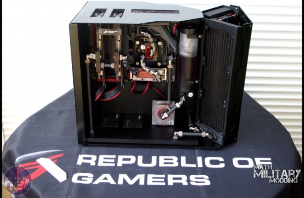 Bit-tech Mod of the Year 2015 In Association With Corsair Asus Strix By MathModding 