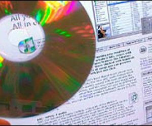 Research: File-sharers big legal download spenders.
