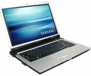 Samsung shows off flash-based laptop