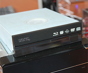 Launch of Blu-ray delayed by Sony hogging the diodes?