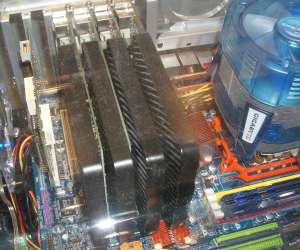Gigabyte GA-M790-DQ6 board offers the potential of quad CrossFire.