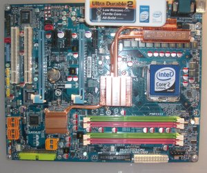 Gigabyte's GA-X38T-DQ6 motherboard with DDR3.