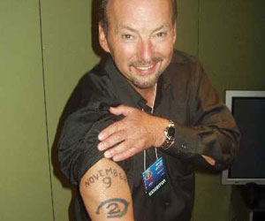 Peter Moore resigns from Microsoft, heads to EA