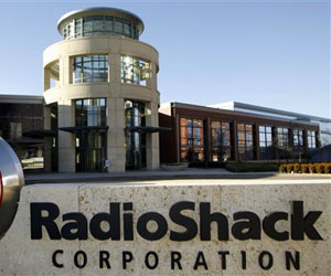 Radio Shack to start selling games