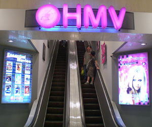 The new gaming zone at HMV will cost users around £5 for three hours of gaming. 