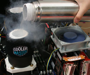 Cooler Master even had some "extreme overclocking" on its stand claiming yet more records.