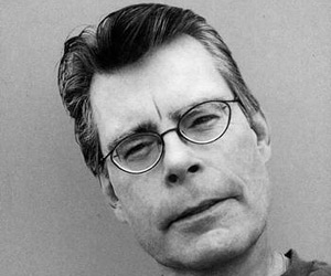 Stephen King has spoken out on the violence in video games debate, siding with the side of common sense.
