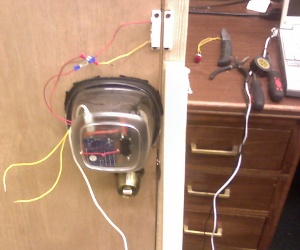 The USB-based door lock