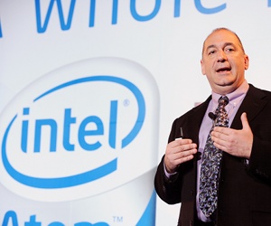 Intel predicts poor quarter