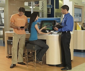 Microsoft to open high-street shops