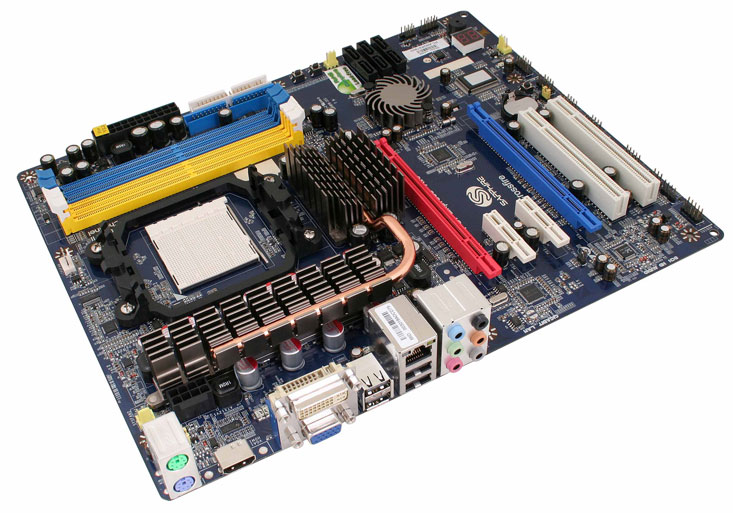 SAPPHIRE 790GX mainboard supports new AMD Phenom ll