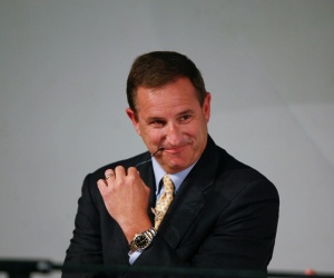 HP sues Hurd for Oracle job