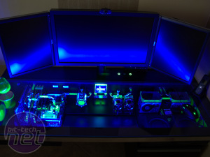 Amazing water-cooled PC in a desk