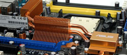 ASUS M2N32-SLI Deluxe WiFi Edition