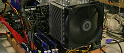 Overclocking Intel's Core 2 Quad Q6600